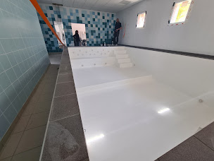 Photo n°12 de SARL PEP piscines à Maubec (Société de construction de piscine)