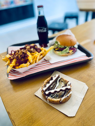 Burger B