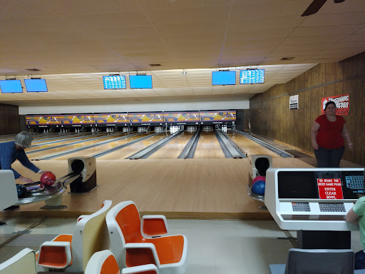 Hillside Lanes