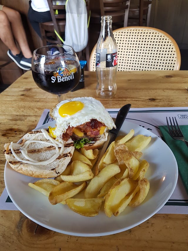 Mahone’s Restaurant