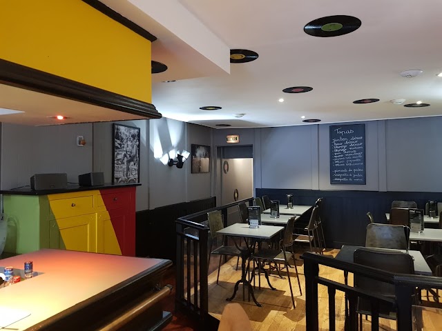 CHILL OUT BAR
