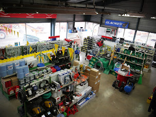 Photo n°20 de Gonnin Duris à Chaspuzac (Atelier de réparation de tracteurs)