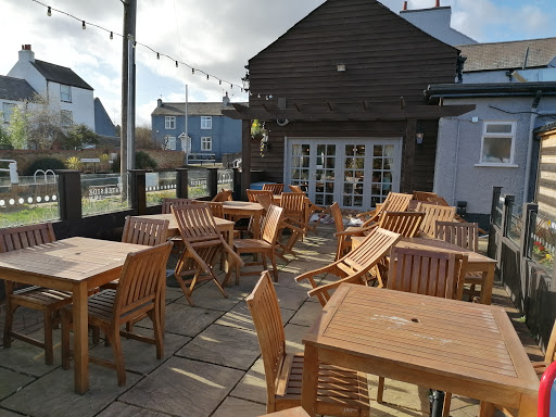 Waterside Inn Car Park - Thumbnail