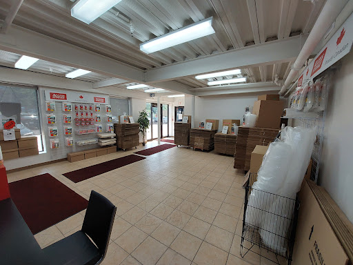 Access Storage - North York Gallery - Canada