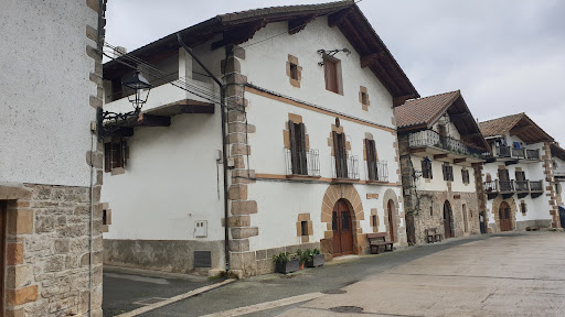 Auzako ostatua - Thumbnail