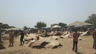 Photos of Lambata Yam Market