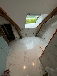 Photo n°18 de H&E Artisans à Le Mesnil-Saint-Denis (Plombier)