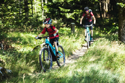 IZI BIKE Méribel