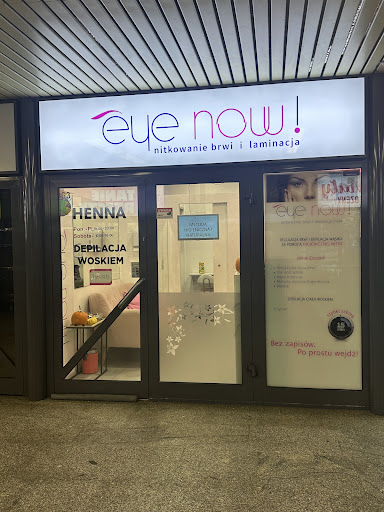 Eye Studio Now - Plying eyebrows and Body Hair Removal Wax