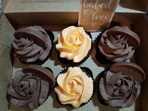 B's Bakes - Visual