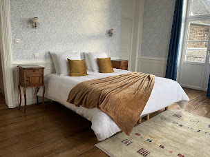 Photo n°15 de Mercier de Montigny - Les Chambres du Beffroi - Espace Bien-être Massage et Sauna à Fougères (Hôtel bien-être)