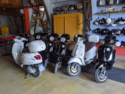 VintageTours Toscana - Rent e Tour in Vespa Scooter, Vespa Lambretta Fiat 500 VintageCar e Bici