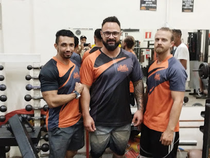 Mil Graus Academia