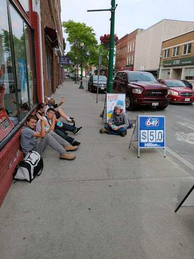 LOCAL CONVENIENCE - Visual