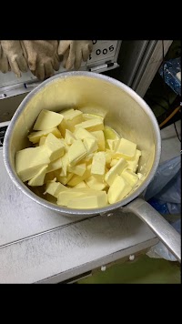 イルローザ 本社工房併設 焼菓子工房