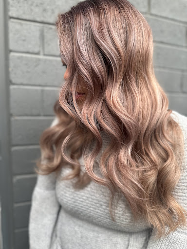 M&J Hair Studio - Thumbnail