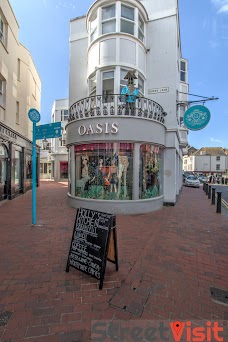 Oasis brighton