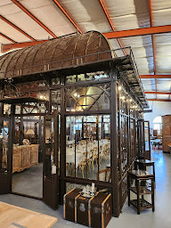 Photo n°30 de Meubles Woodstock à Fréjus (Magasin de meubles)