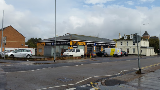 Halfords Autocentre Folkestone