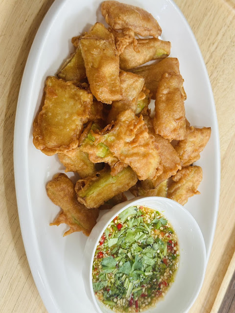 မနောမြေ ထိုင်း & မြန်မာအစားအစာ(Manaw Myay Thai & Myanmar Food) by null