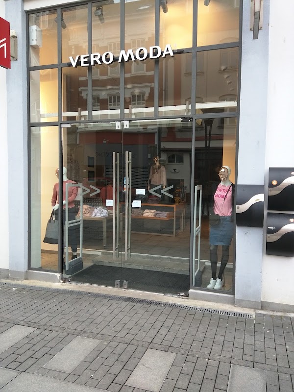 Ydeevne Kategori sundhed VERO MODA, Fredericia — adresse, telefon, åbningstider, anmeldelser