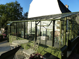 Photo n°3 de CHAMBRES & TABLES D'HÔTES baie de MORLAIX Demeure des Tilleuls à Locquénolé (Chambre d'hôtes)