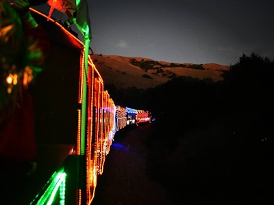 Niles Canyon Railway Boarding Platform