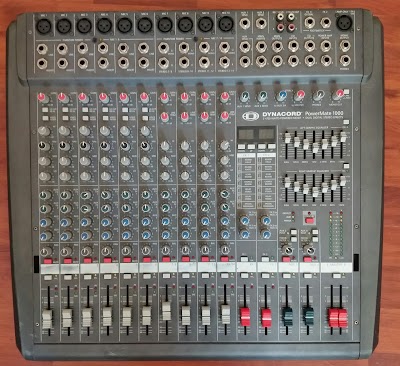 electronics-store