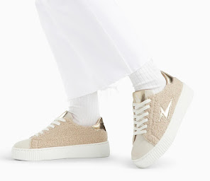 Photo n°6 de Nulle Part Ailleurs Baugé Prêt à porter chaussures... à Baugé-en-Anjou (Magasin de vêtements pour femmes)