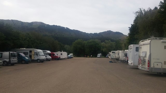 Área Autocaravanas parque natural de Cabarceno