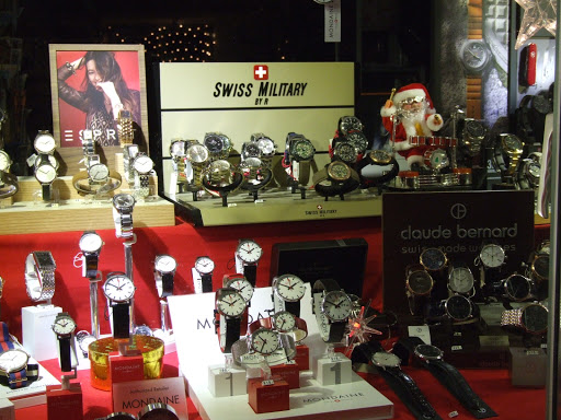 look and see . . . . . . Anziehendes und mehr: Uhren von Victorinox, Mondaine etc. sowie Damenmode - Thumbnail