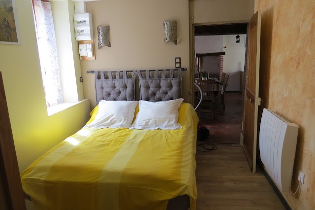 chambres et table d'hôtes "au Grand Pré" ET gîte "La Petite Maison"