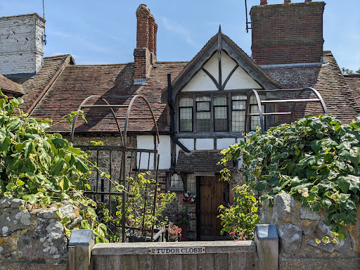 Tudor Close - Thumbnail