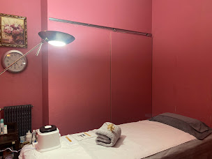 Photo n°20 de Amitié beauté à Saint-Cloud (Institut de beauté)