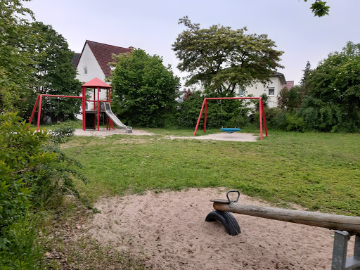 Spielplatz Mit Riesenrutsche Logo