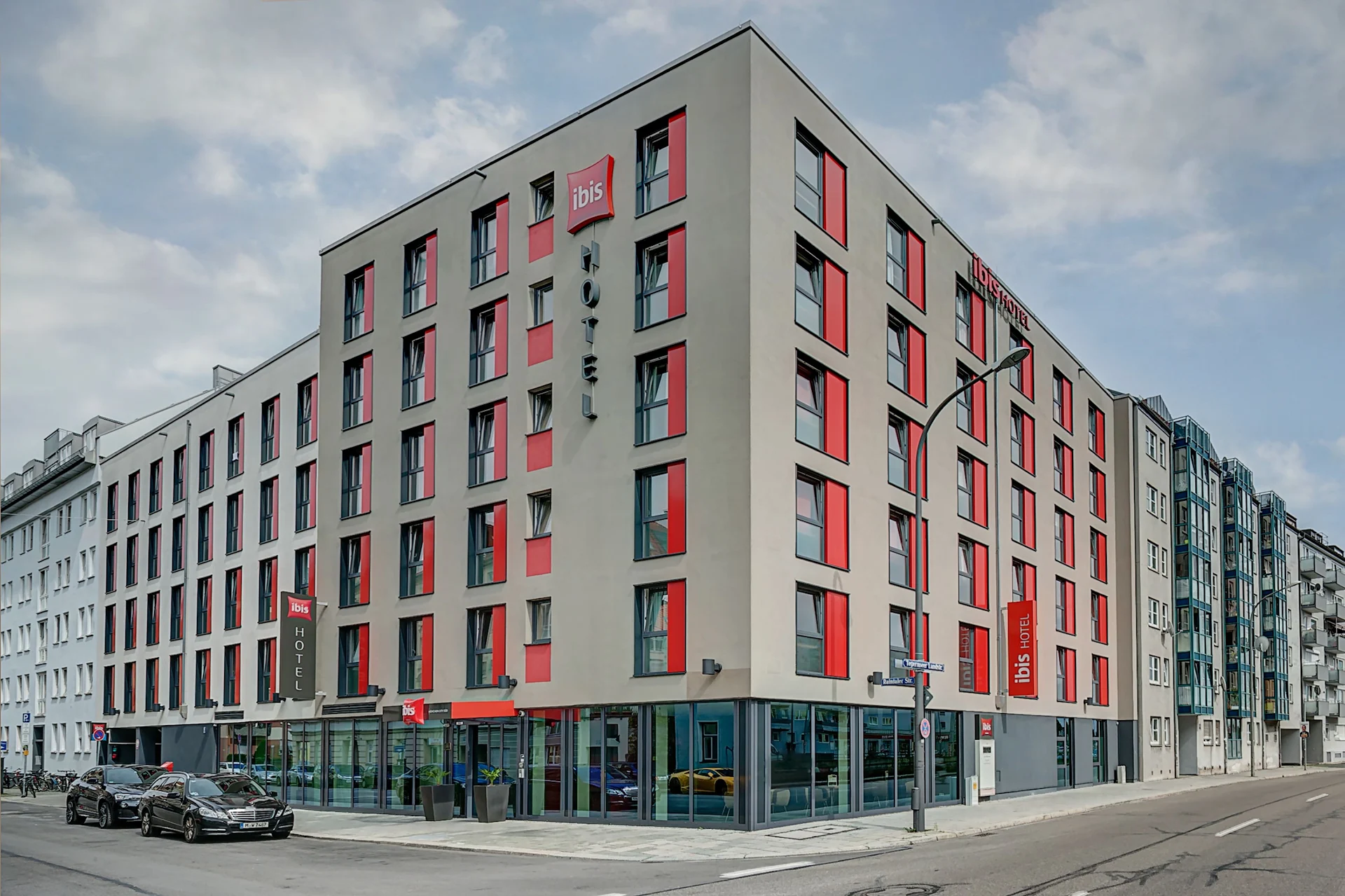 ibis Munich Sur