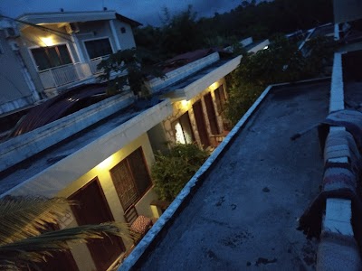 Photos of Golden River Bungalow