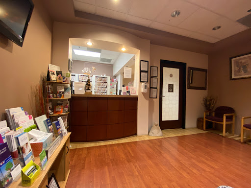Corona Medical Plaza - Thumbnail