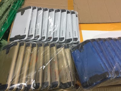 Photos of M&eacute;ndez Phone
