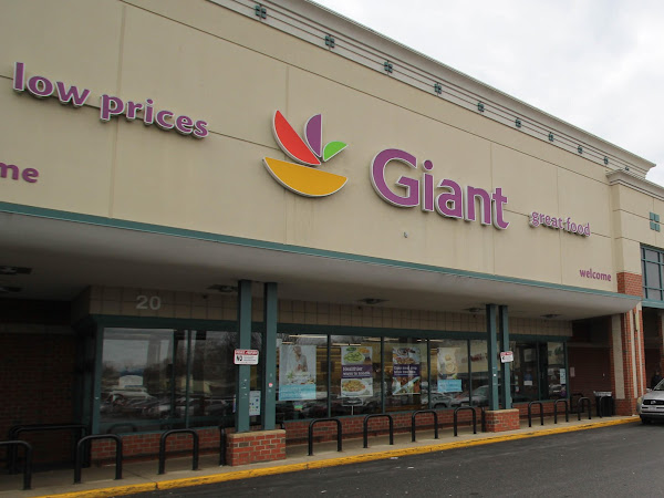 Giant Pharmacy
