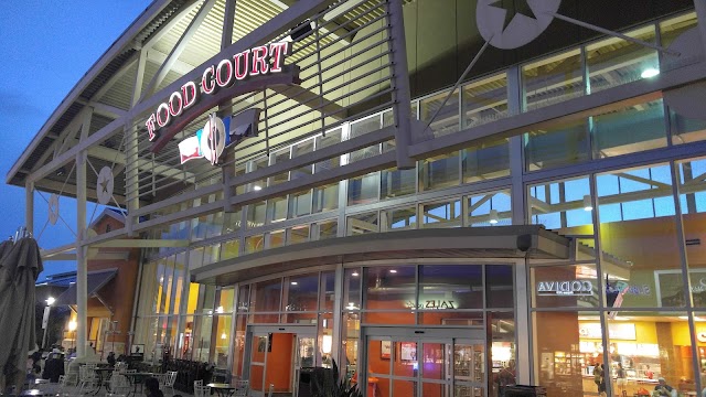 Houston Premium Outlets