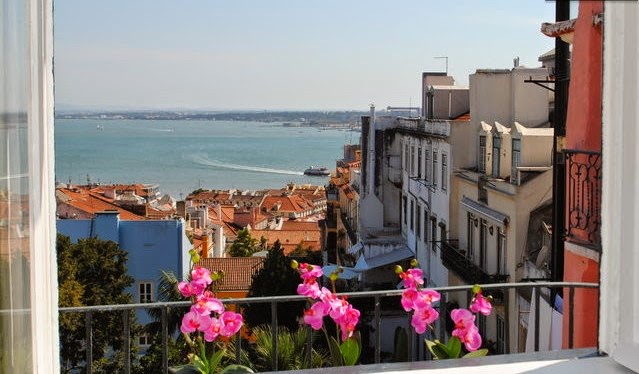 PH in Chiado