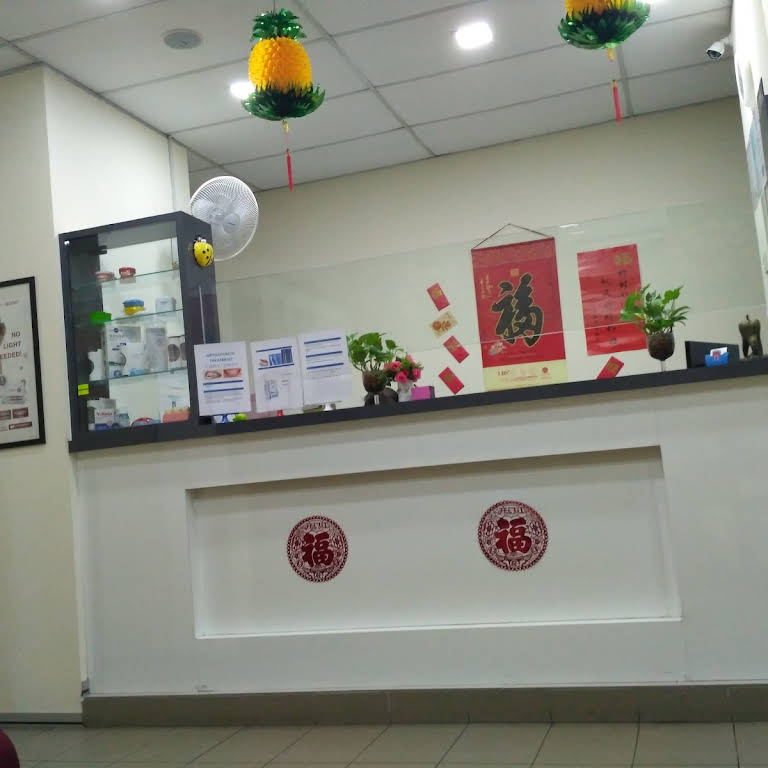 LJ Lee Dental Clinic - Dental Clinic in Kampung Baru Sungai Buloh