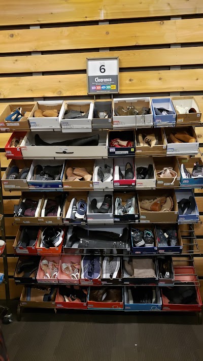 DSW Designer Shoe Warehouse