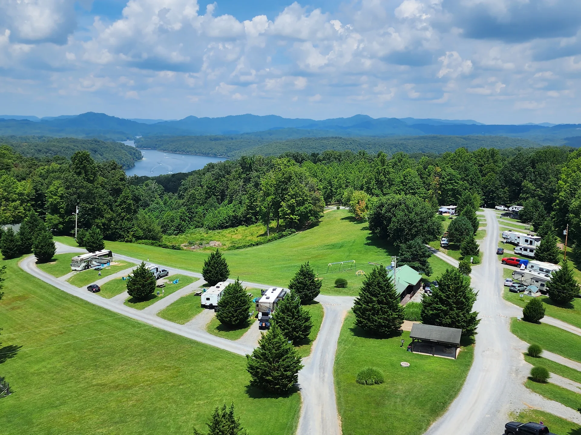 Summersville Lake Retreat & Lighthouse