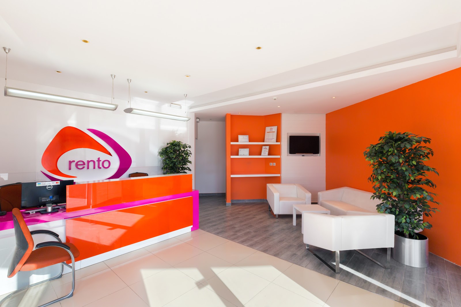 رينتو لتاجير السيارات - صورة 4