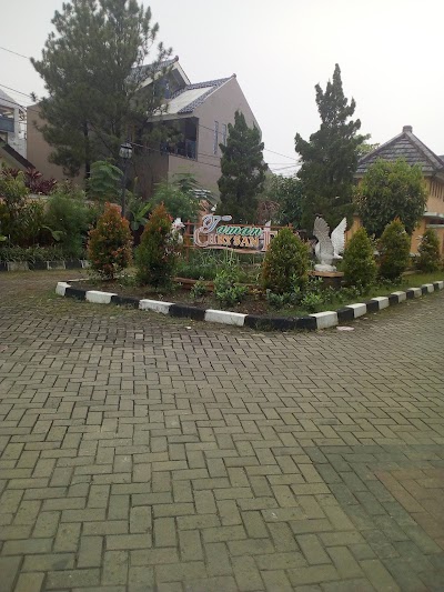 Photos of Taman Chrisant Blok X1 / 48