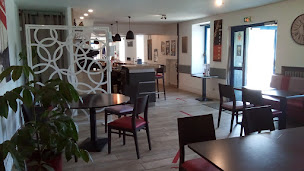 Photo n°7 de Restaurant Le Poulvern à Landaul (Bar)