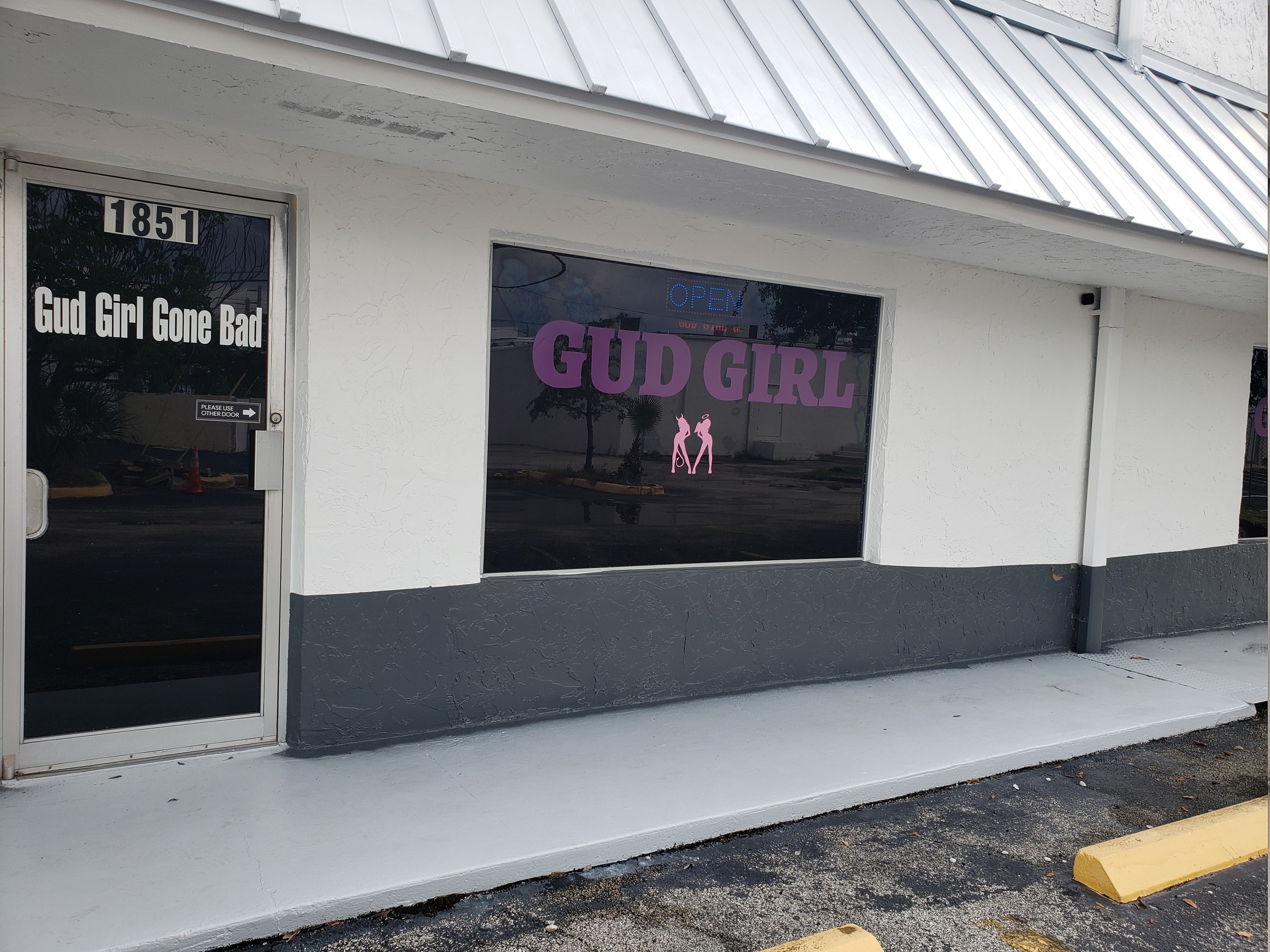 GUD GIRL GONE BAD CARIBBEAN RESTAURANT & LOUNGE