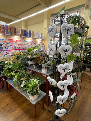 Central Market Floral - Thumbnail